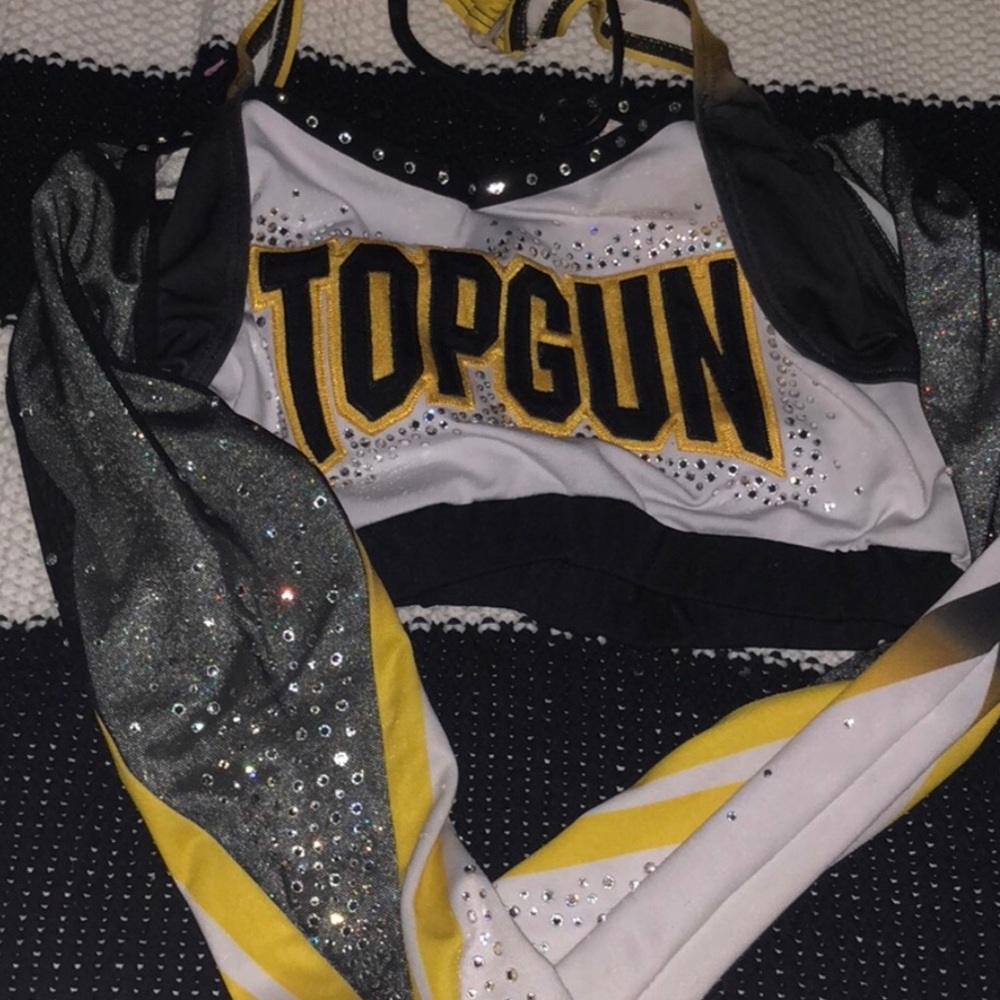 TOP GUN UNIFORM TOP💛
